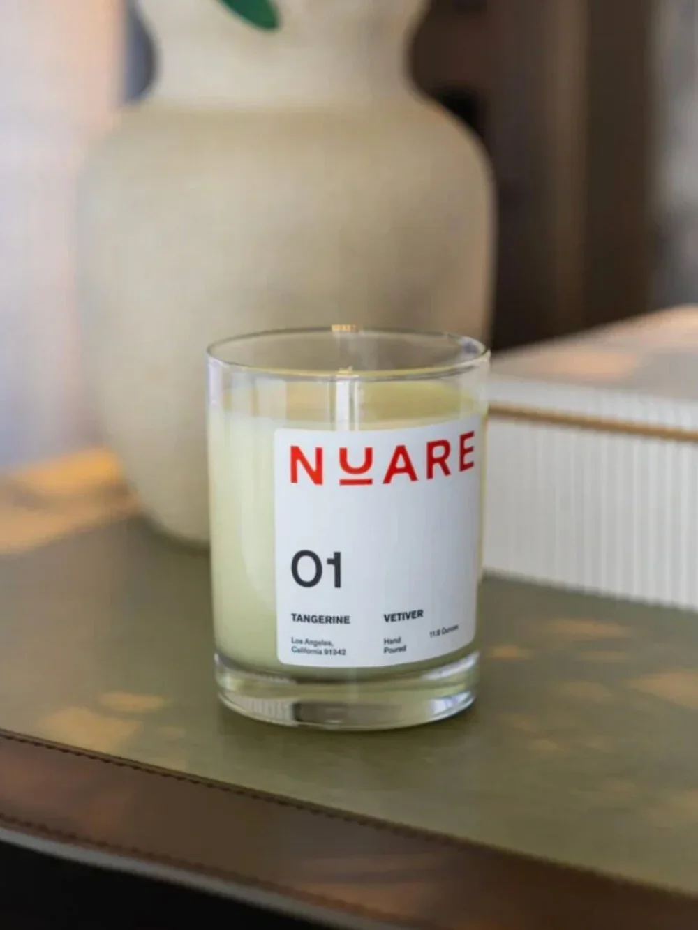 NUARE 01 TANGERINE VETIVER ESSENTIAL OILS NATURAL CANDLE | NEW IN BOX | 11.8 OZ